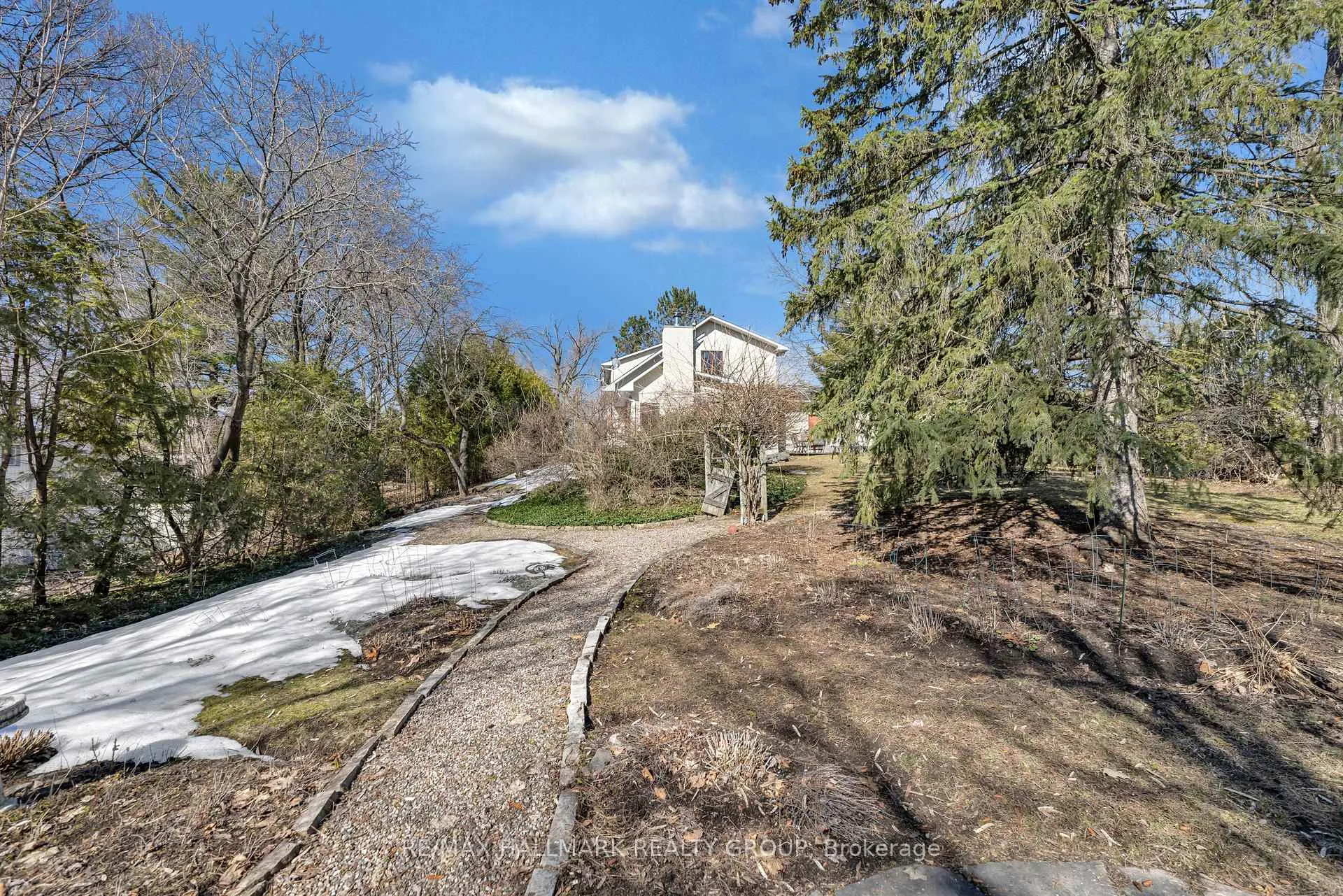 Photo 320 of 42 Twilight (Davidson) Crescent, Ottawa, Rothwell Heights — HOMEH