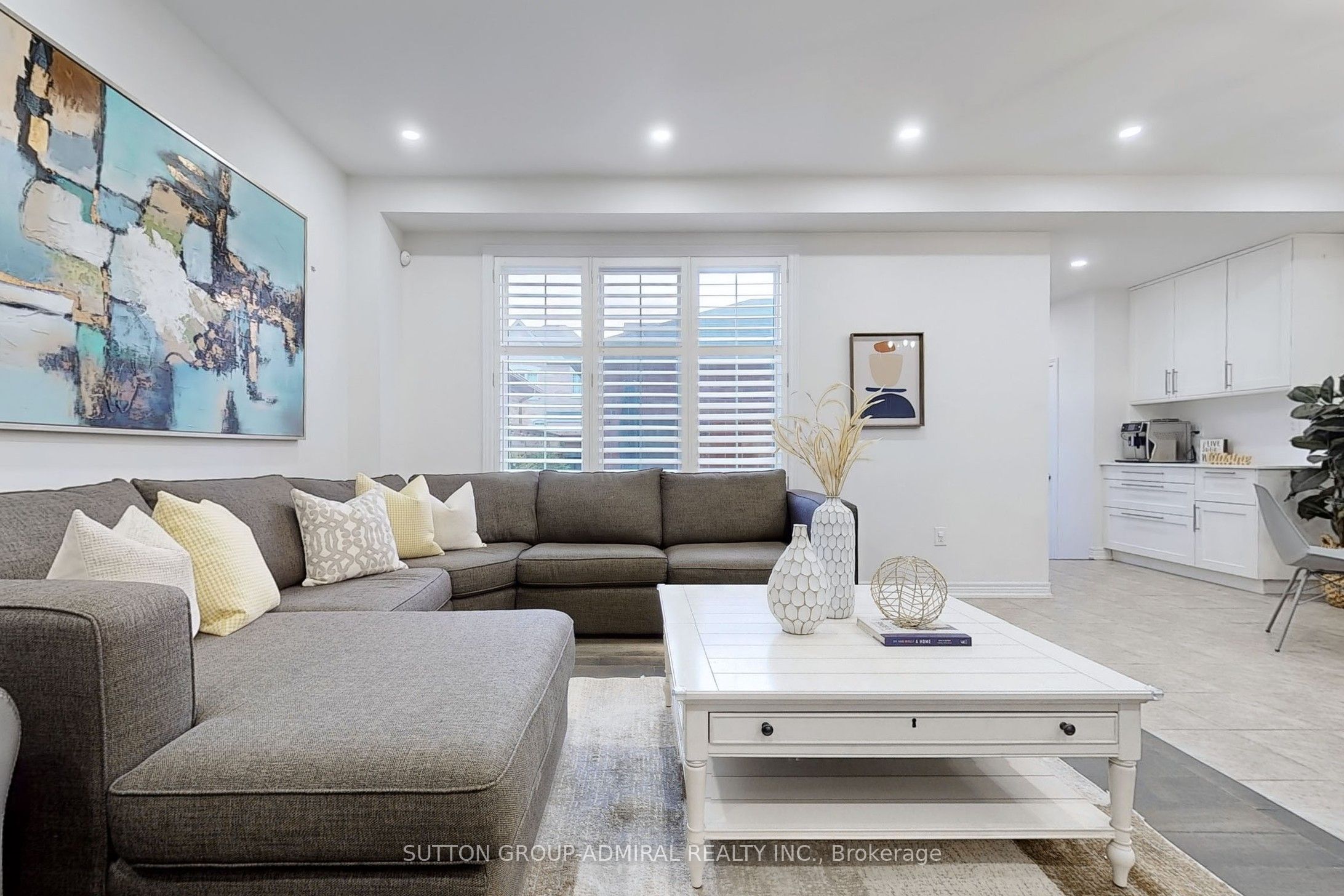 Photo 43 of 286 Barons Street, Vaughan, Kleinburg — HOMEH