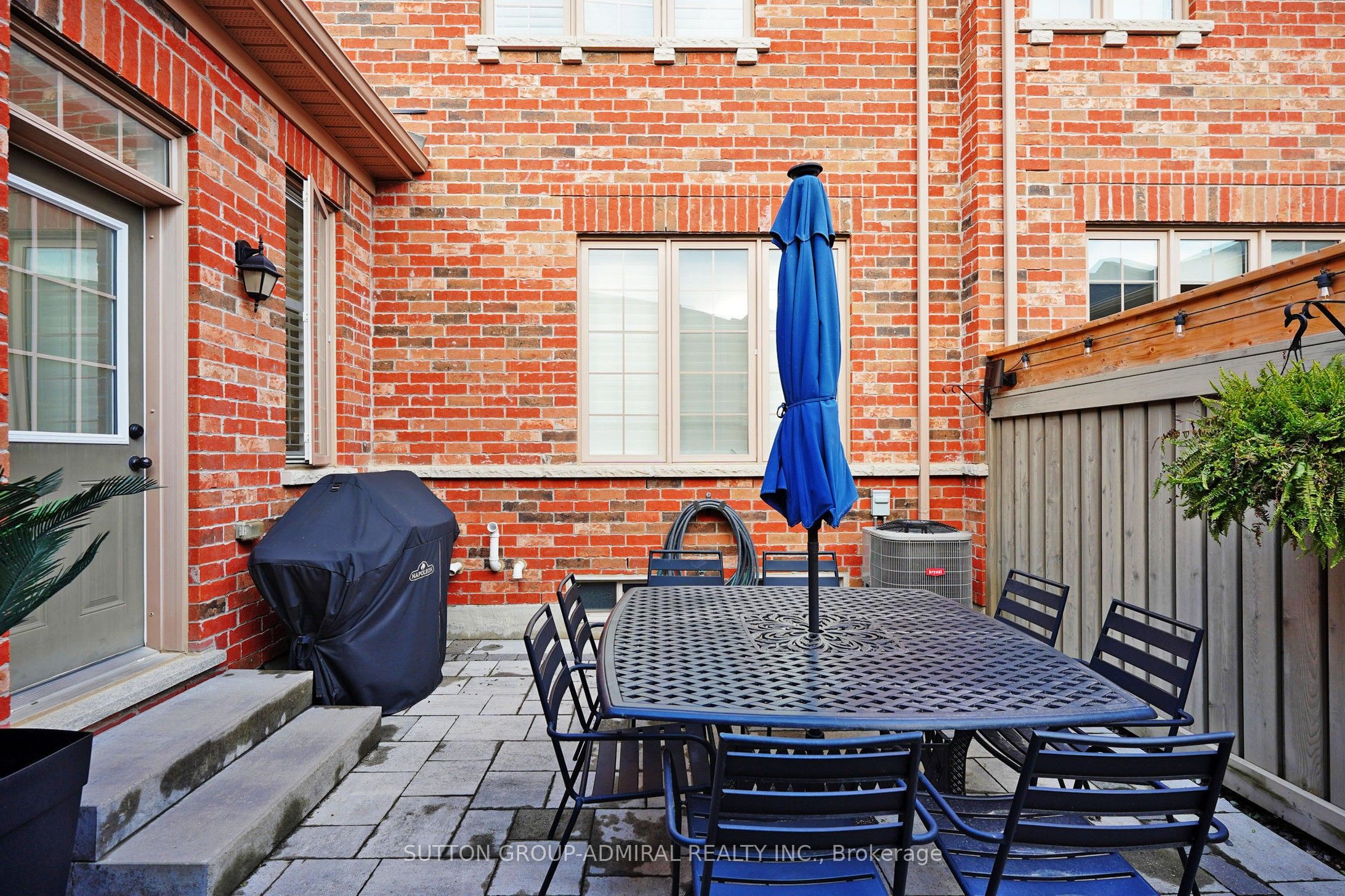 Photo 66 of 286 Barons Street, Vaughan, Kleinburg — HOMEH