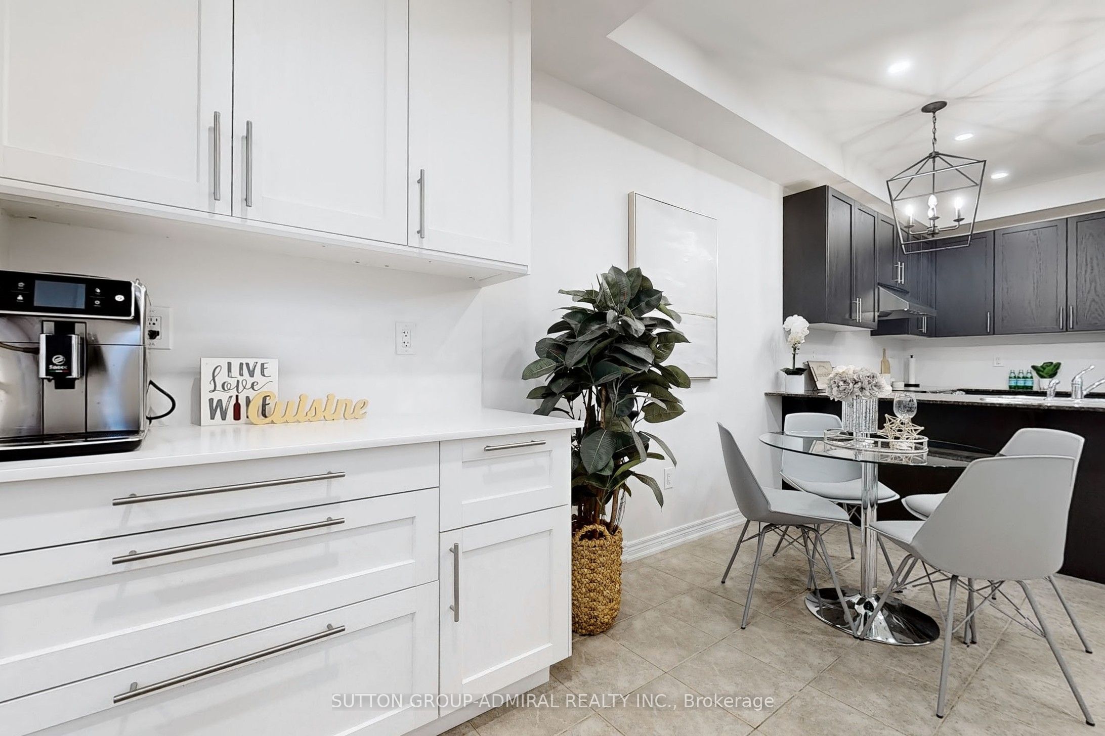 Photo 50 of 286 Barons Street, Vaughan, Kleinburg — HOMEH