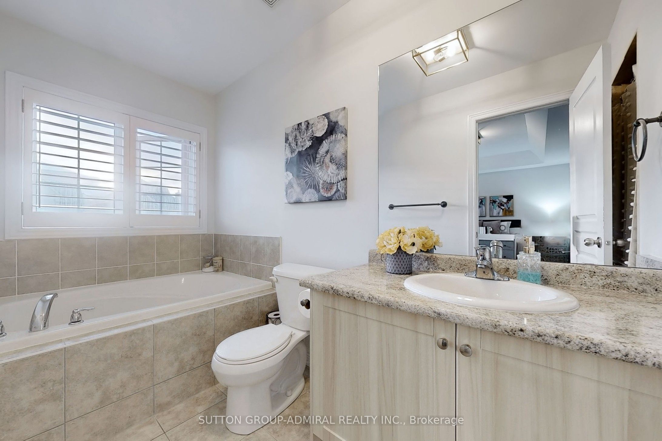 Photo 55 of 286 Barons Street, Vaughan, Kleinburg — HOMEH