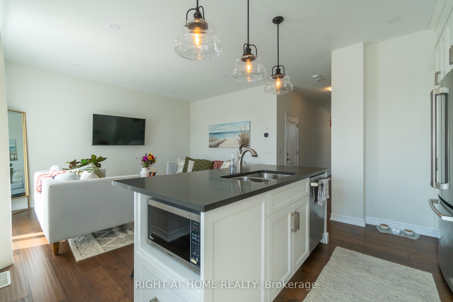 Photo 7 of 21 Lamb Crescent, Thorold, Hurricane/Merrittville — HOMEH