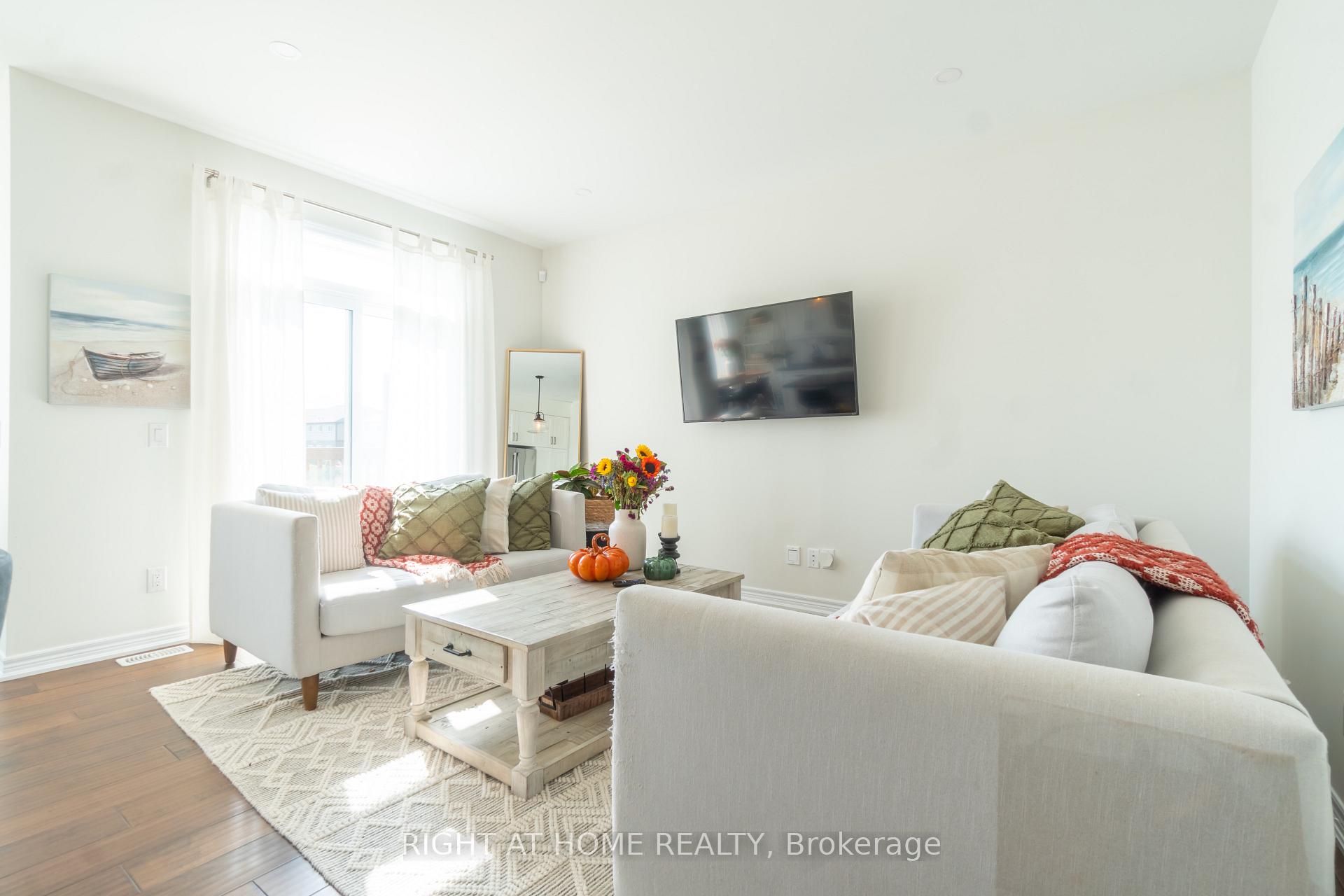 Photo 13 of 21 Lamb Crescent, Thorold, Hurricane/Merrittville — HOMEH