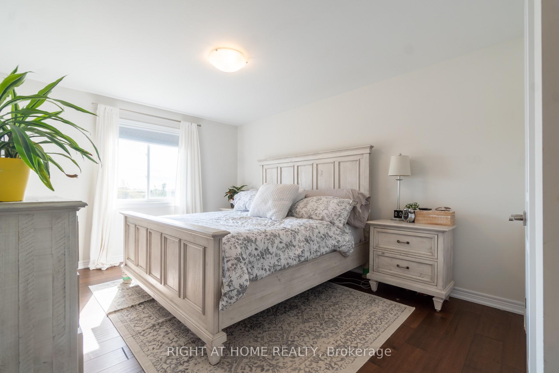 Photo 15 of 21 Lamb Crescent, Thorold, Hurricane/Merrittville — HOMEH