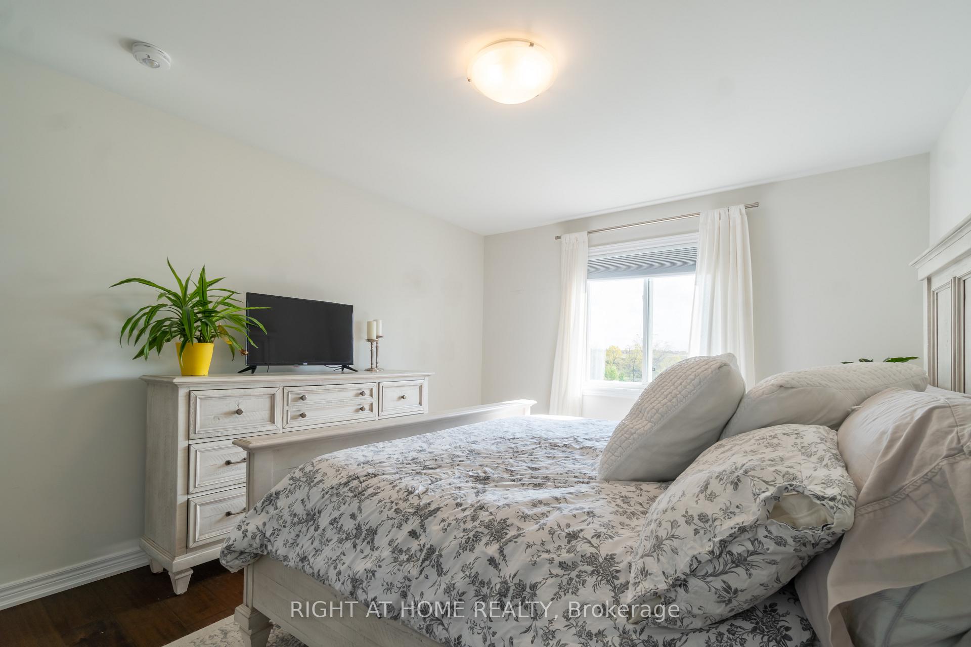 Photo 16 of 21 Lamb Crescent, Thorold, Hurricane/Merrittville — HOMEH