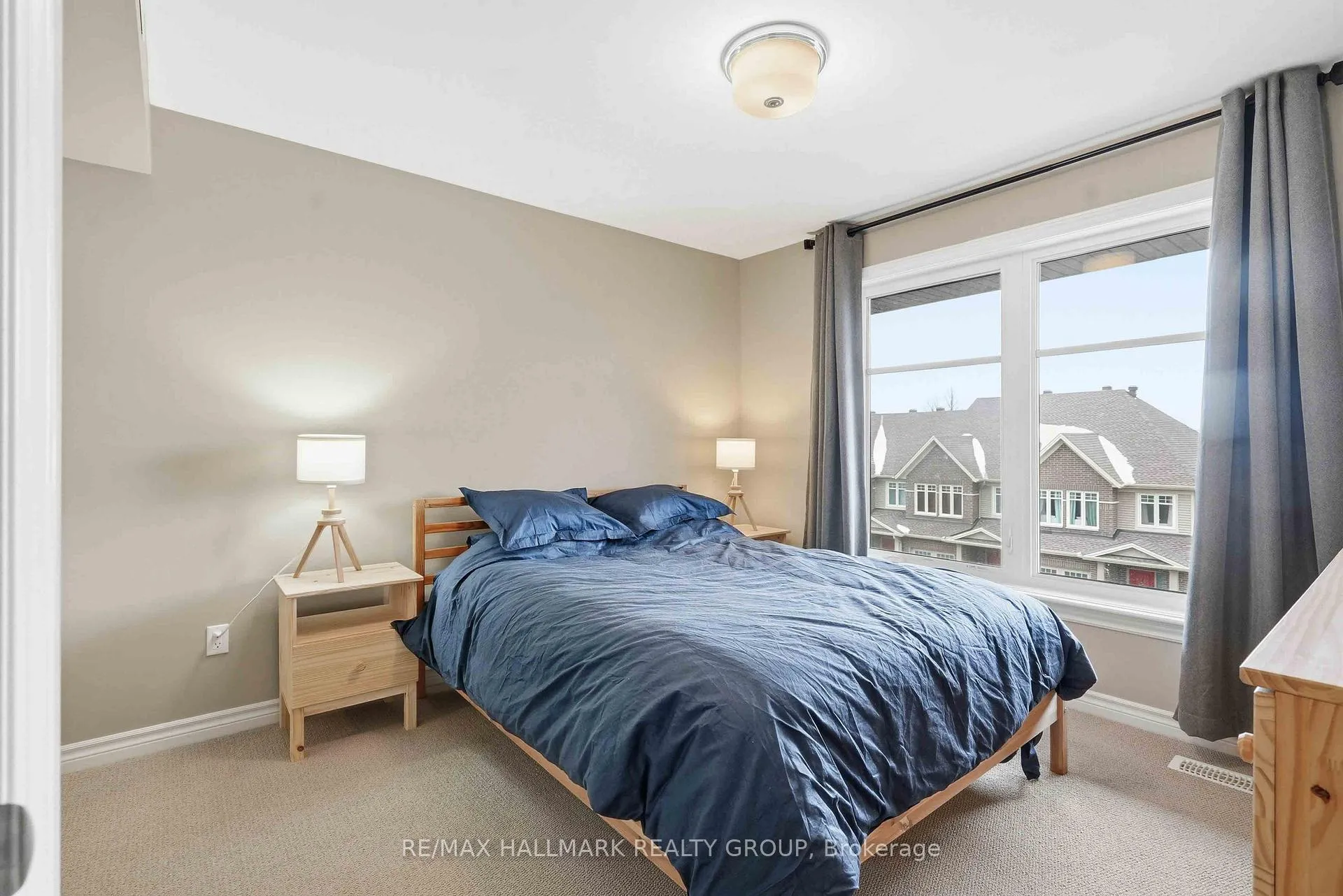 Photo 18 of 210 Hawkmere Way, Ottawa, Blossom Park/Kemp Park/Findlay Creek — HOMEH