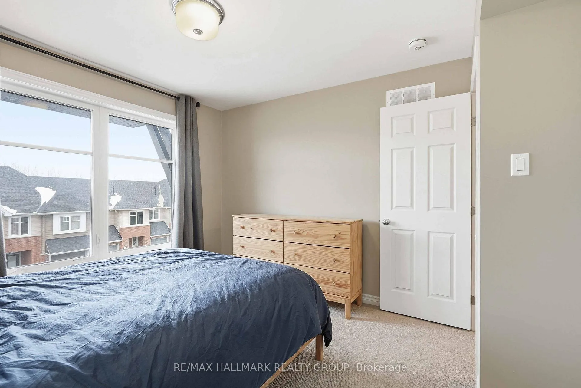 Photo 19 of 210 Hawkmere Way, Ottawa, Blossom Park/Kemp Park/Findlay Creek — HOMEH