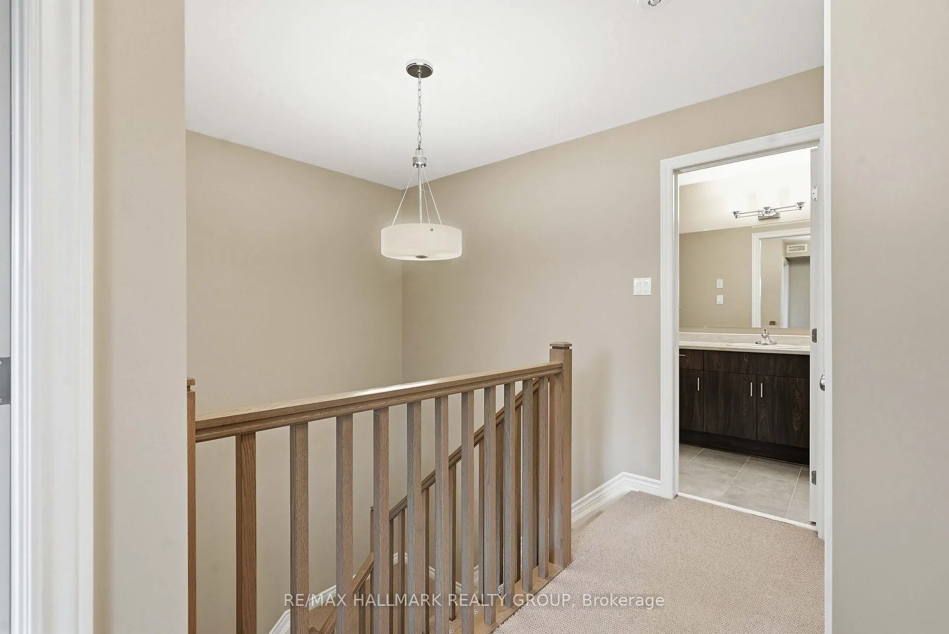Photo 26 of 210 Hawkmere Way, Ottawa, Blossom Park/Kemp Park/Findlay Creek — HOMEH