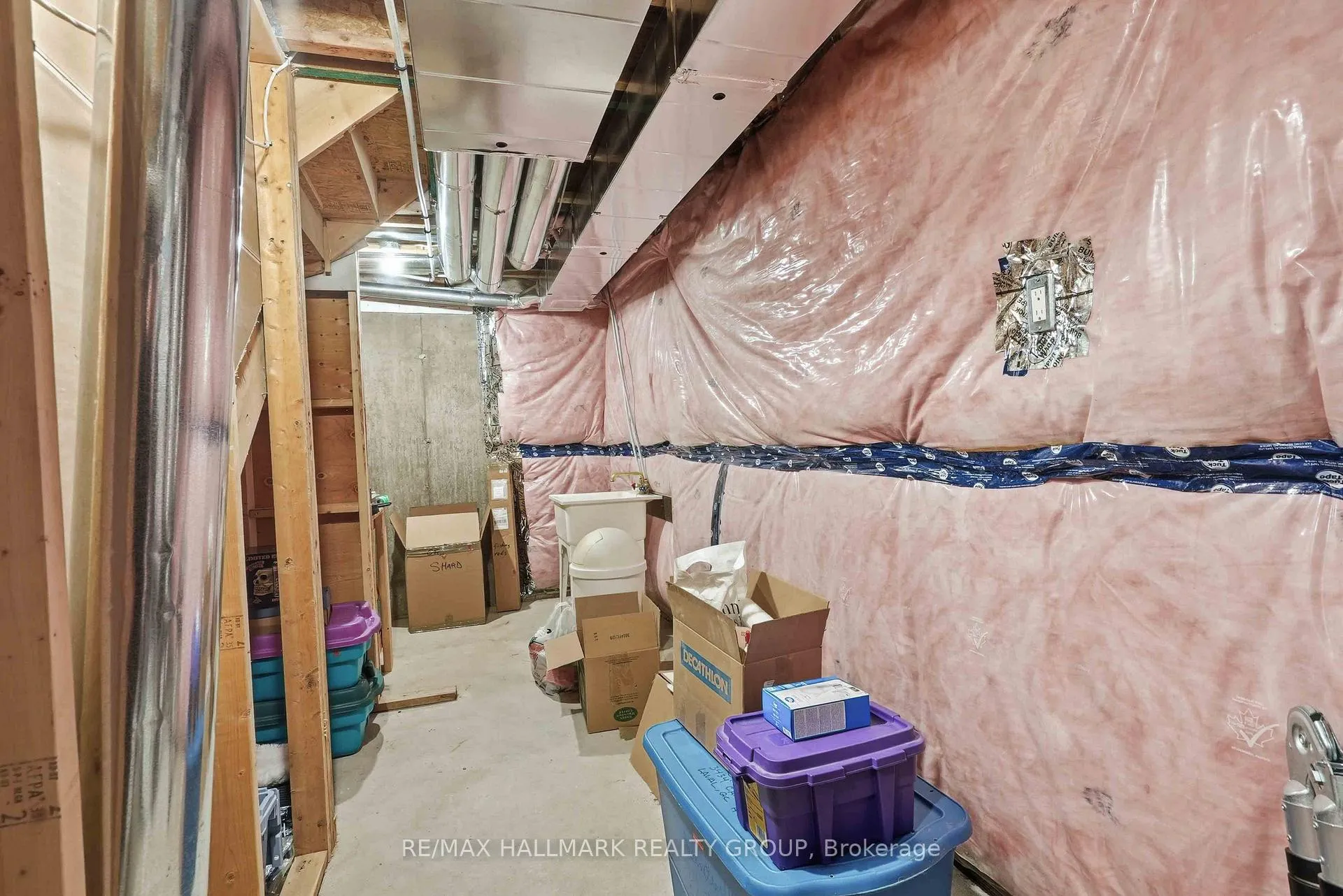 Photo 31 of 210 Hawkmere Way, Ottawa, Blossom Park/Kemp Park/Findlay Creek — HOMEH