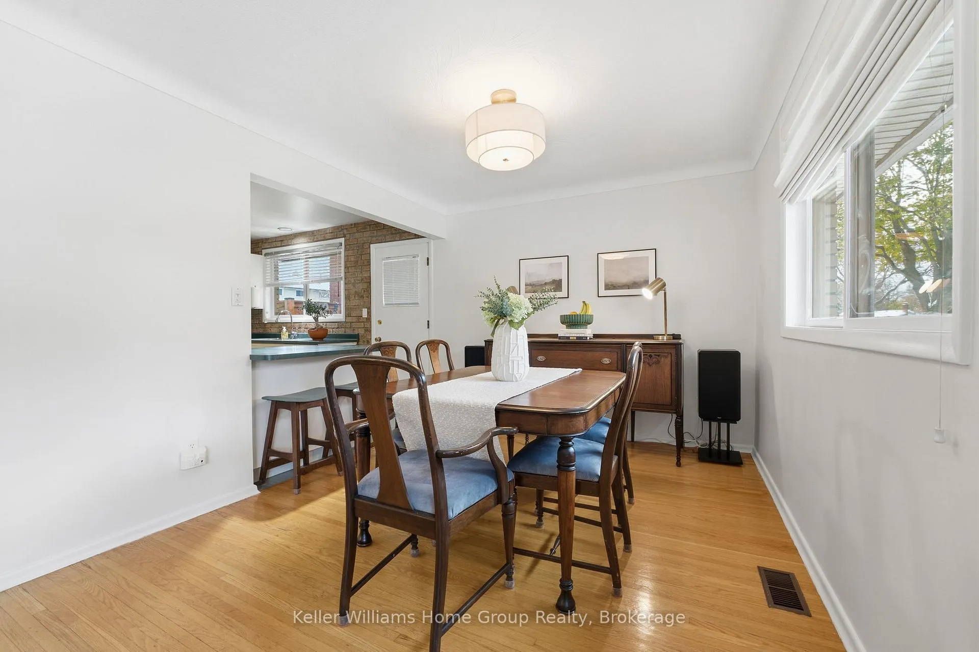 Photo 6 of 152 San Pedro Drive, Hamilton, Mountview — HOMEH
