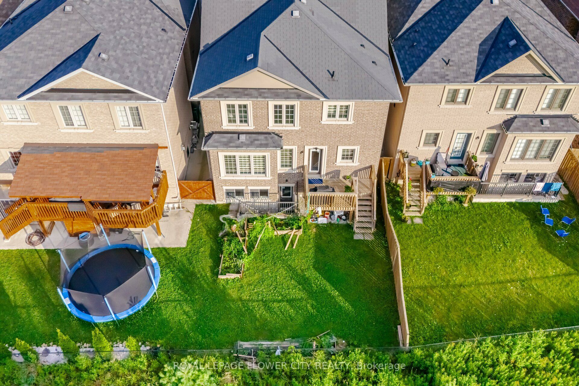 Photo 78 of 384 Remembrance Road, Brampton, Northwest Brampton — HOMEH