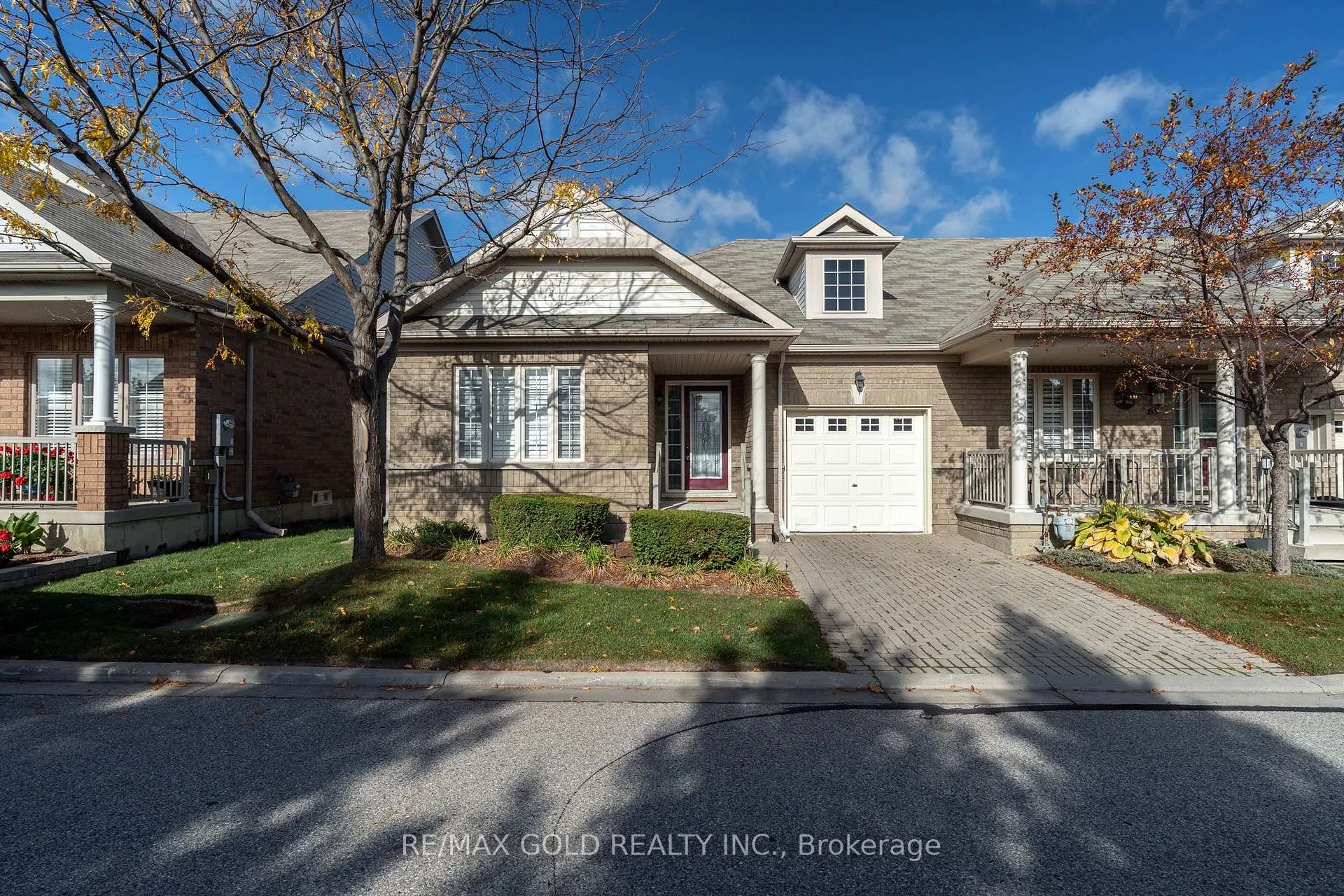 Photo 2 of 67 Locust Drive, Brampton, Sandringham-Wellington — HOMEH