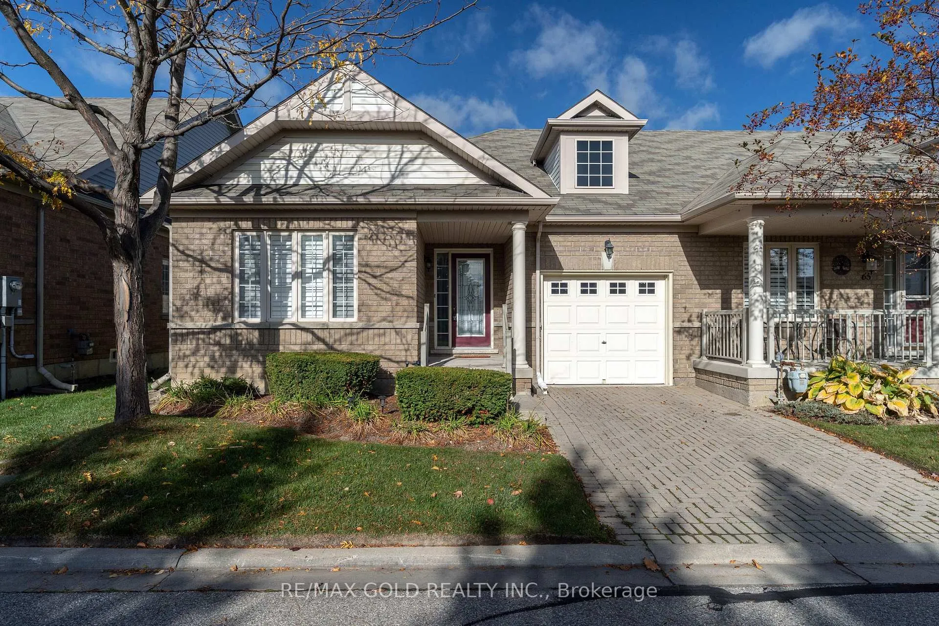 Photo 3 of 67 Locust Drive, Brampton, Sandringham-Wellington — HOMEH