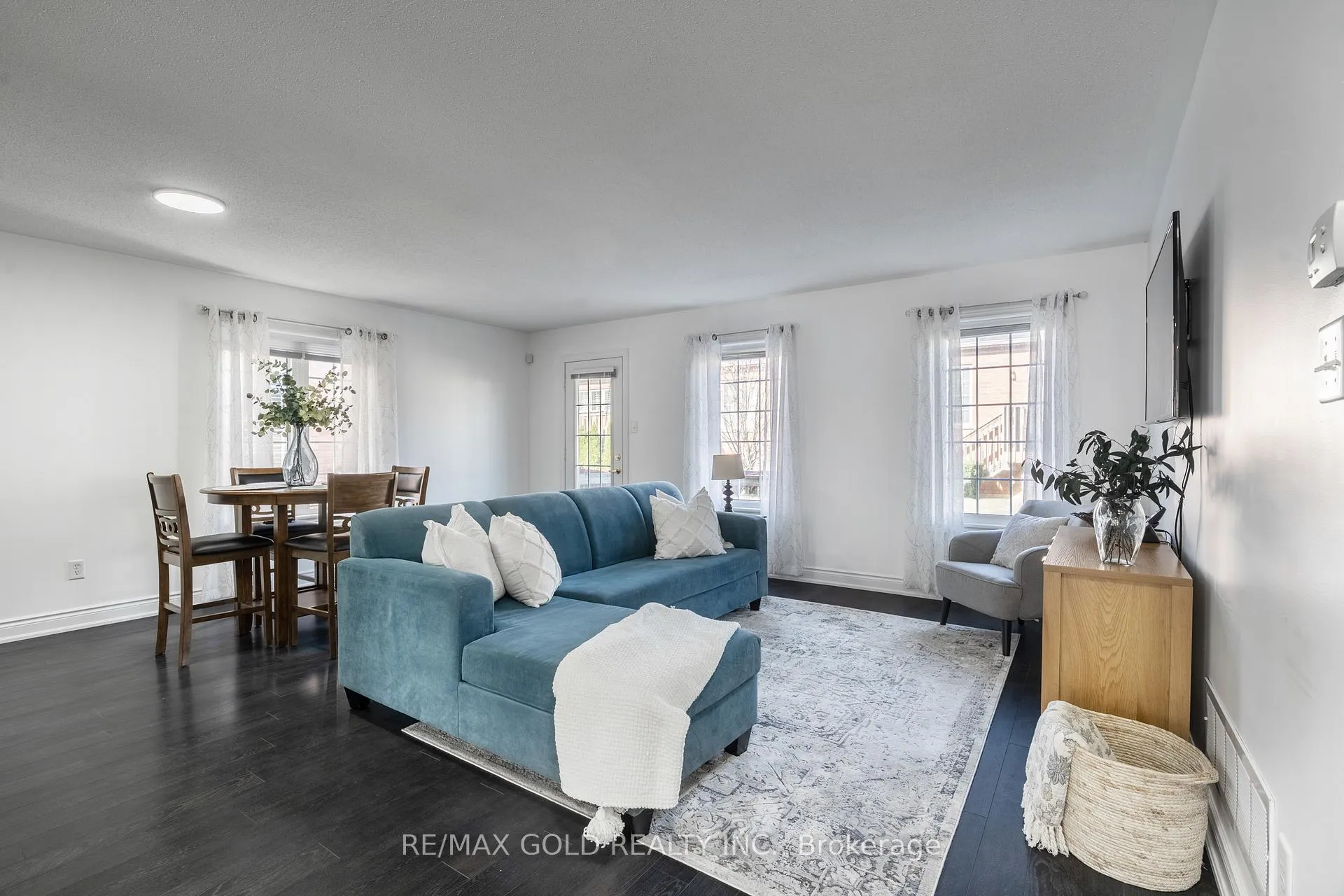 Photo 22 of 67 Locust Drive, Brampton, Sandringham-Wellington — HOMEH