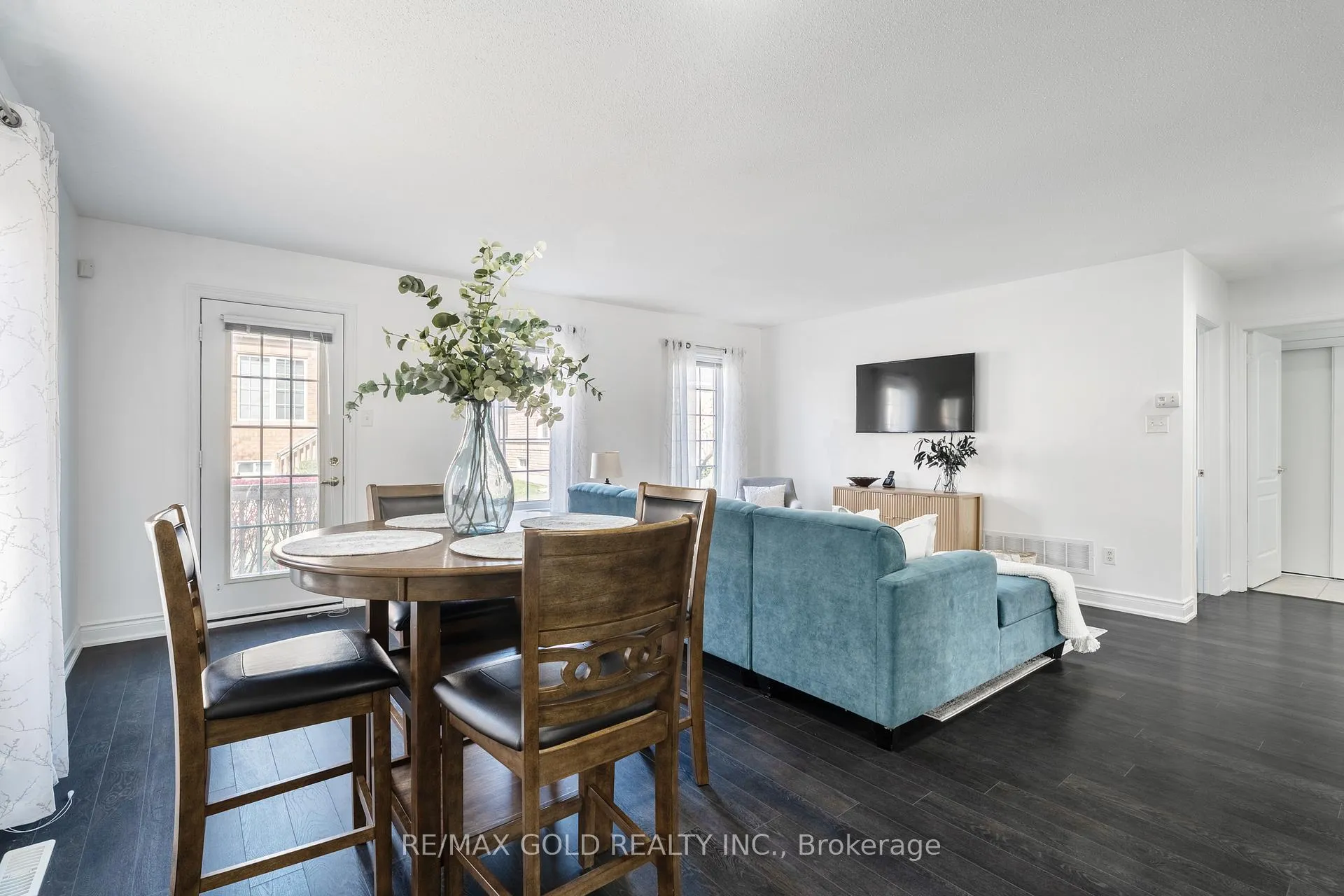 Photo 27 of 67 Locust Drive, Brampton, Sandringham-Wellington — HOMEH