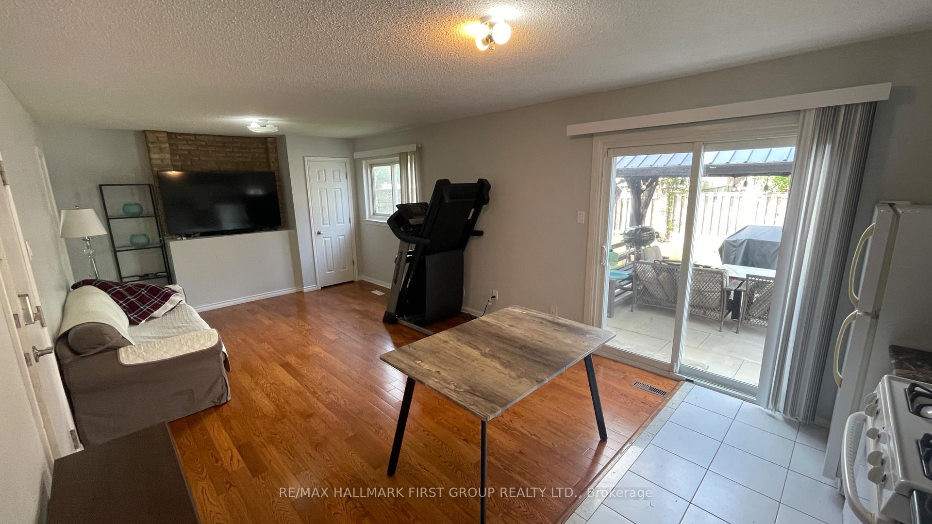 Photo 7 of Unit 1, 32 Fireside Drive, Scarborough, Rouge — HOMEH