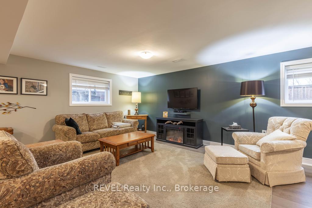 Photo 16 of 3 Island Street, Thorold, Port Robinson — HOMEH