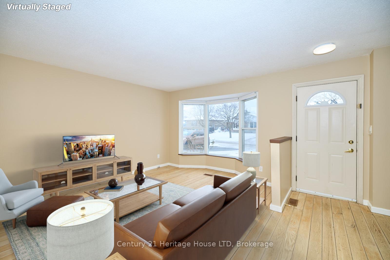 Photo 3 of 58 Manley Crescent, Thorold, Confederation Heights — HOMEH