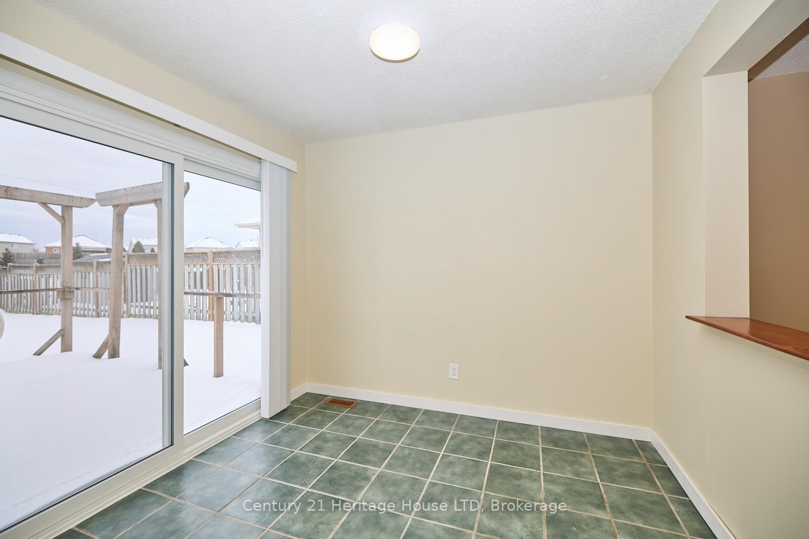 Photo 13 of 58 Manley Crescent, Thorold, Confederation Heights — HOMEH