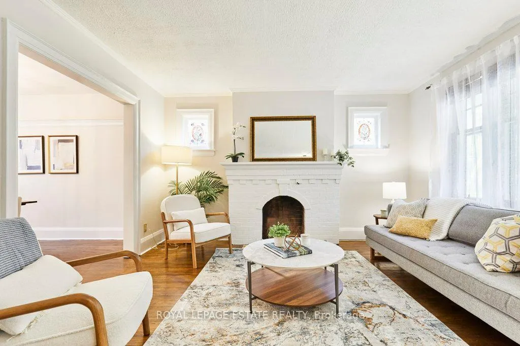 Photo 6 of 44 Birchmount Road, Scarborough, Birchcliffe-Cliffside — HOMEH