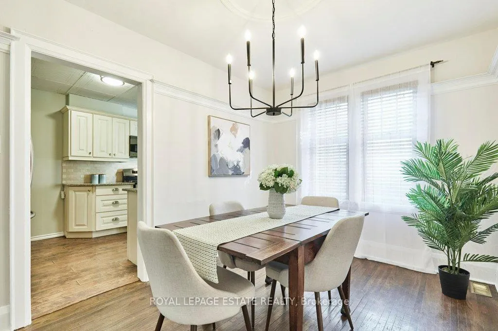 Photo 10 of 44 Birchmount Road, Scarborough, Birchcliffe-Cliffside — HOMEH