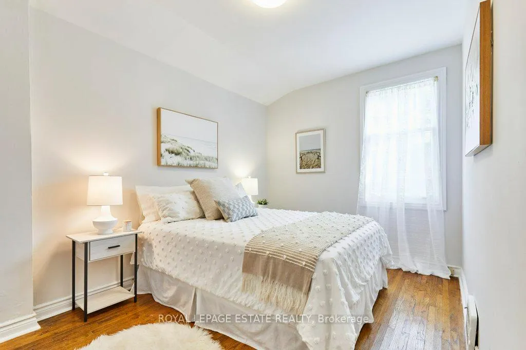 Photo 19 of 44 Birchmount Road, Scarborough, Birchcliffe-Cliffside — HOMEH