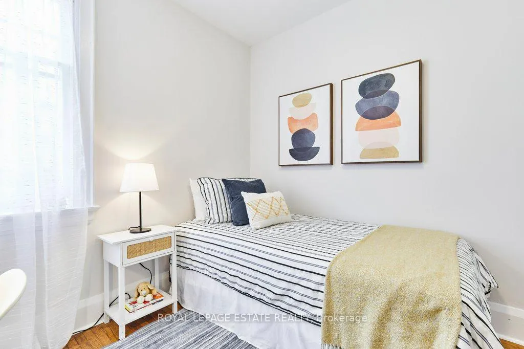 Photo 23 of 44 Birchmount Road, Scarborough, Birchcliffe-Cliffside — HOMEH