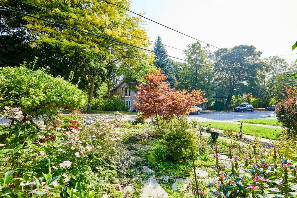 Photo 27 of 44 Birchmount Road, Scarborough, Birchcliffe-Cliffside — HOMEH
