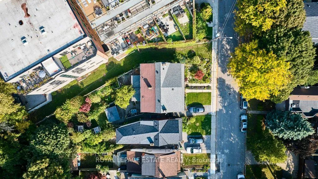 Photo 29 of 44 Birchmount Road, Scarborough, Birchcliffe-Cliffside — HOMEH