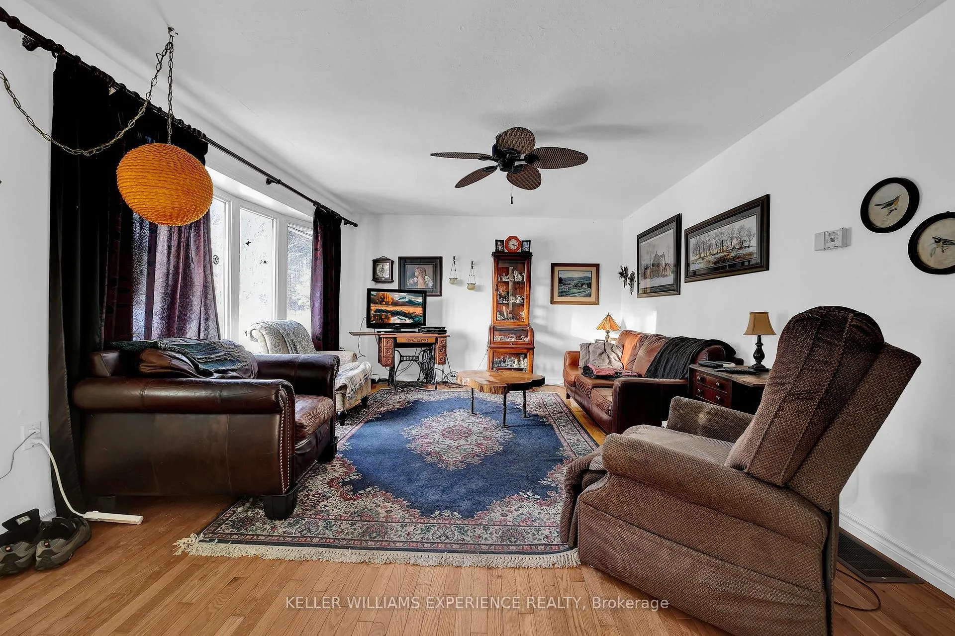 Photo 4 of 7925 10 County Road, Essa, Angus — HOMEH