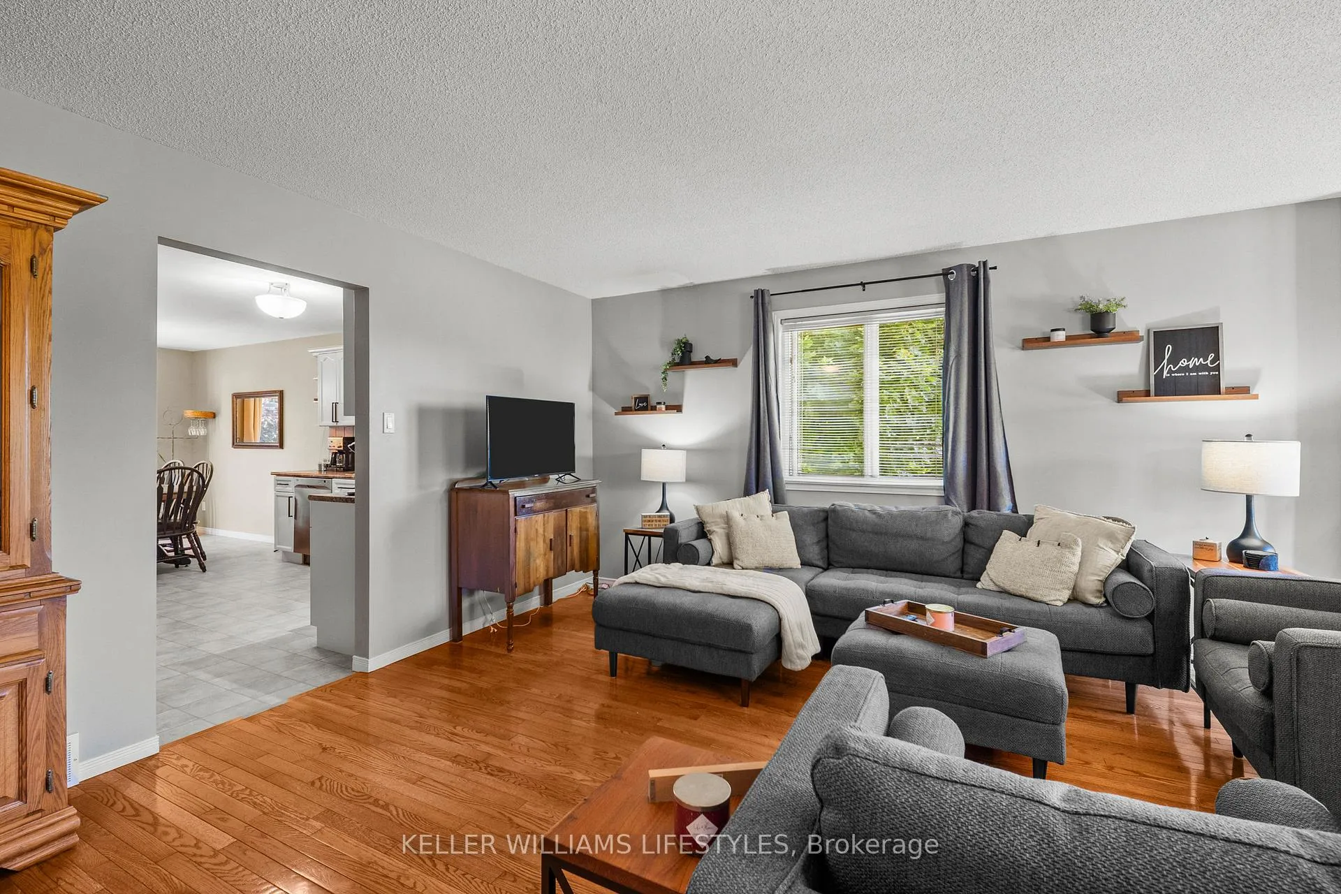 Photo 72 of 598 Harris Circle, Strathroy-Caradoc, NE — HOMEH