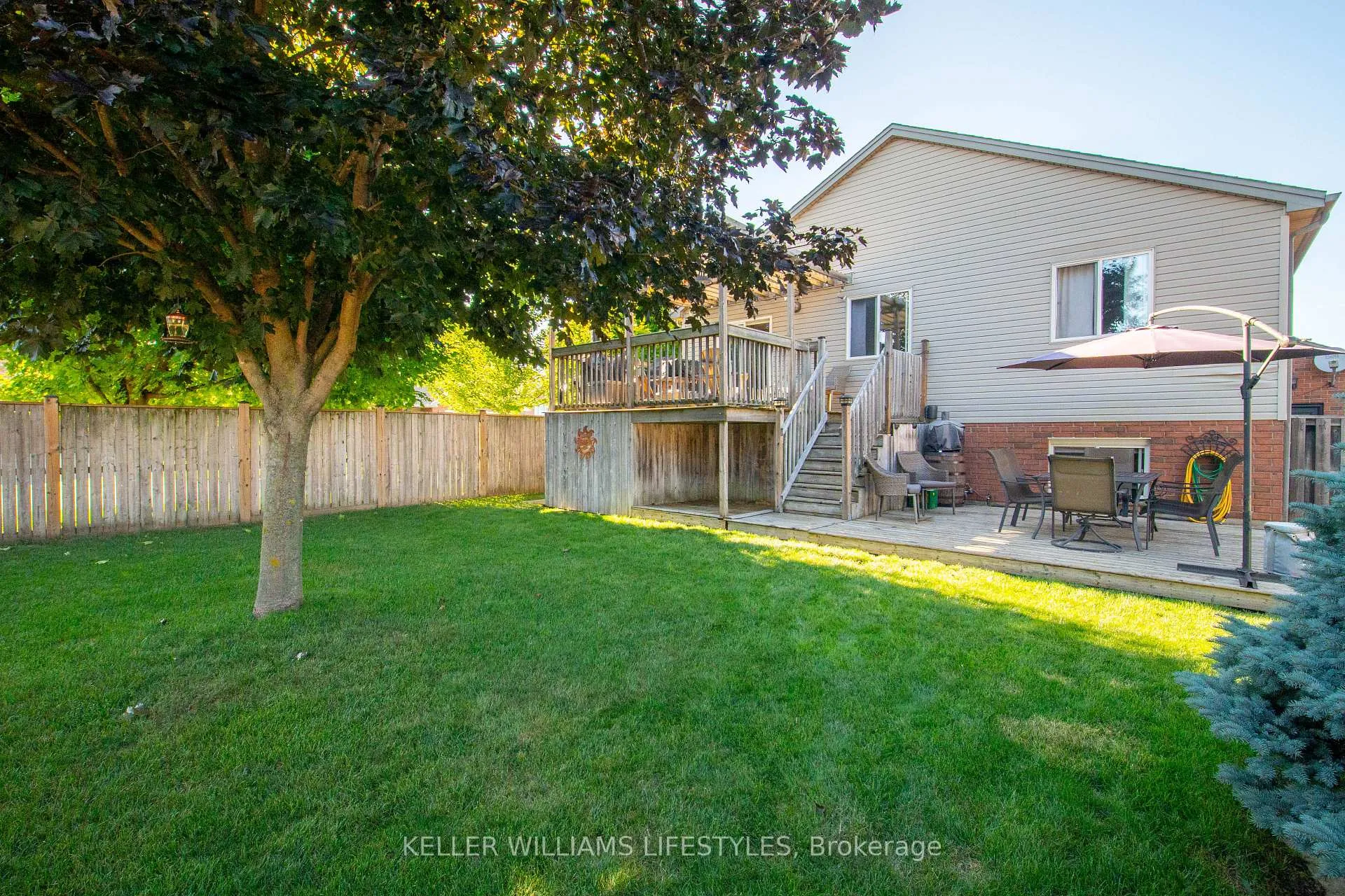 Photo 214 of 598 Harris Circle, Strathroy-Caradoc, NE — HOMEH