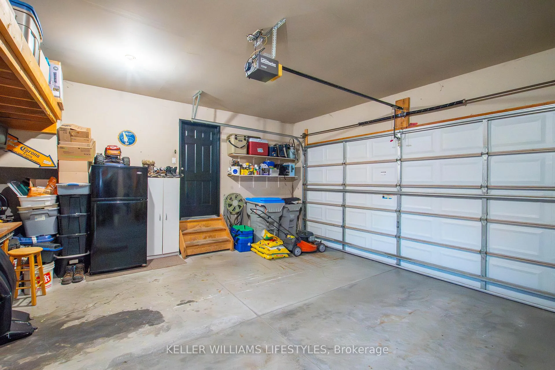 Photo 235 of 598 Harris Circle, Strathroy-Caradoc, NE — HOMEH