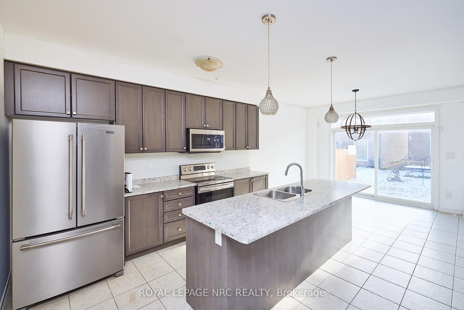 Photo 8 of 27 Beatty Avenue, Thorold, Hurricane/Merrittville — HOMEH