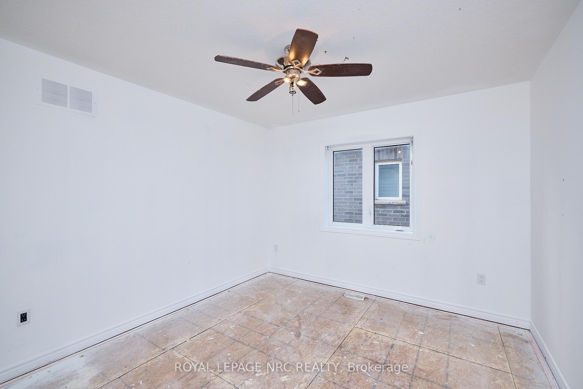 Photo 29 of 27 Beatty Avenue, Thorold, Hurricane/Merrittville — HOMEH