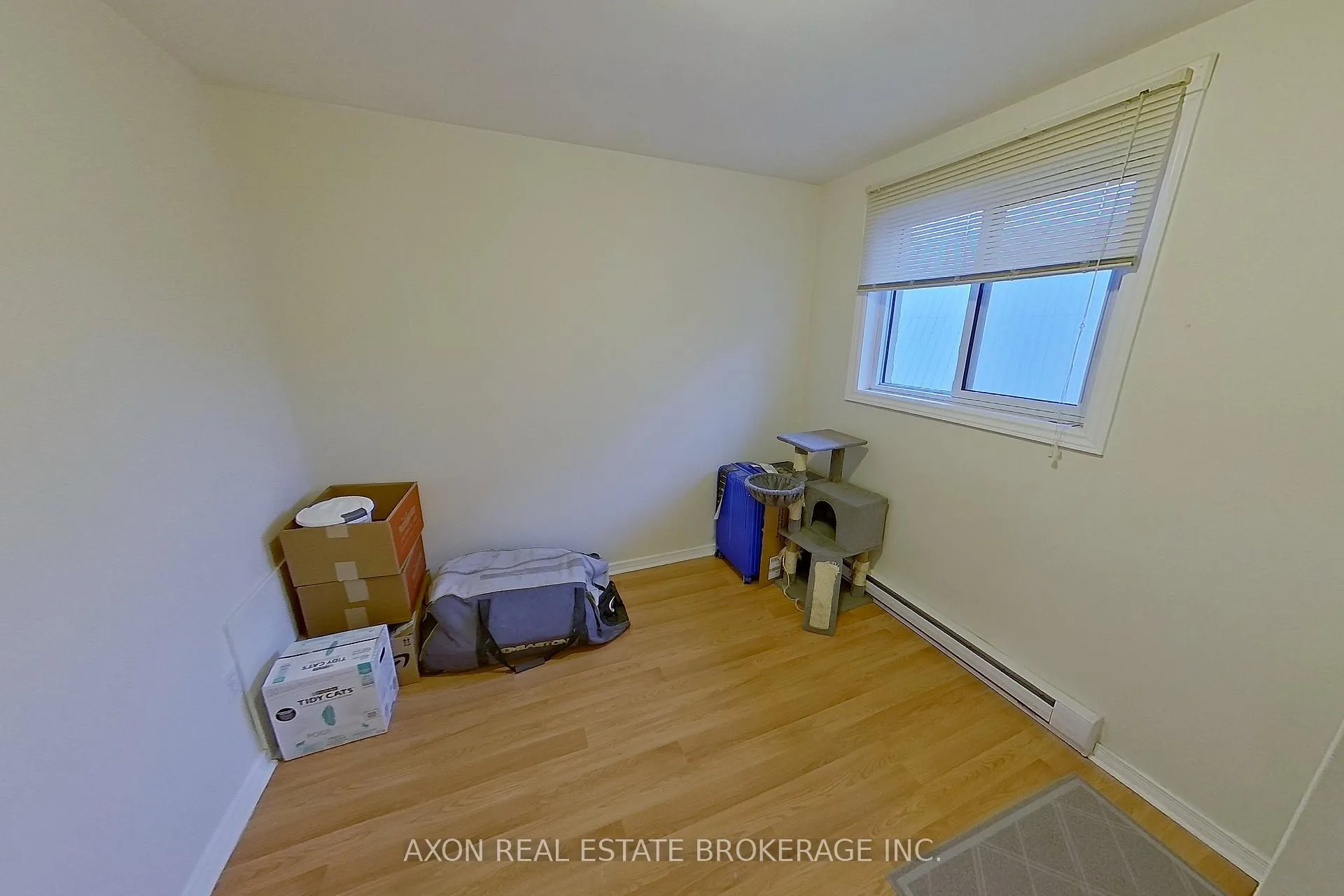 Photo 14 of 422 Barrie Street, Kingston, East of Sir John A. Blvd — HOMEH