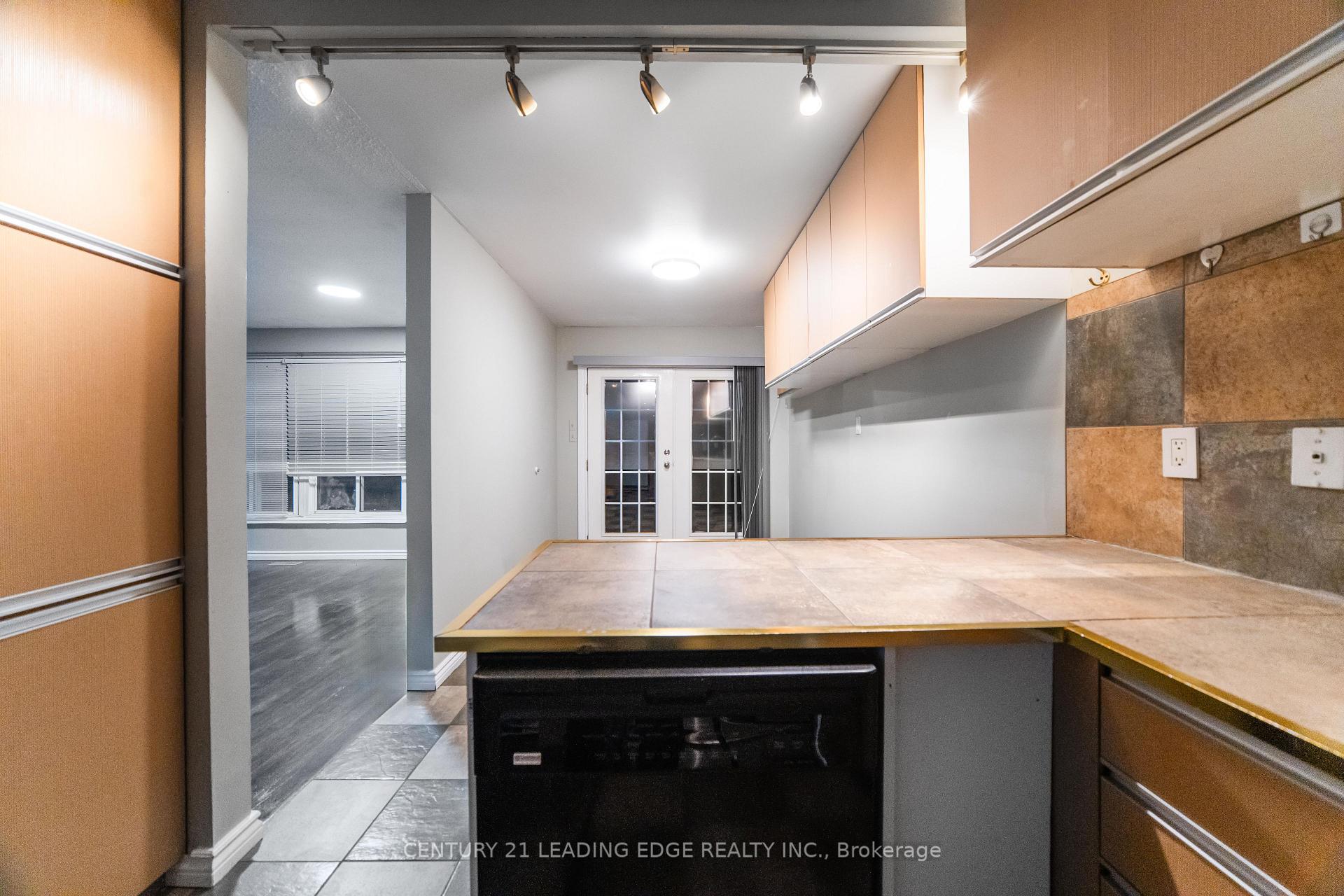 Photo 10 of 77 Snowball Crescent, Scarborough, Malvern — HOMEH