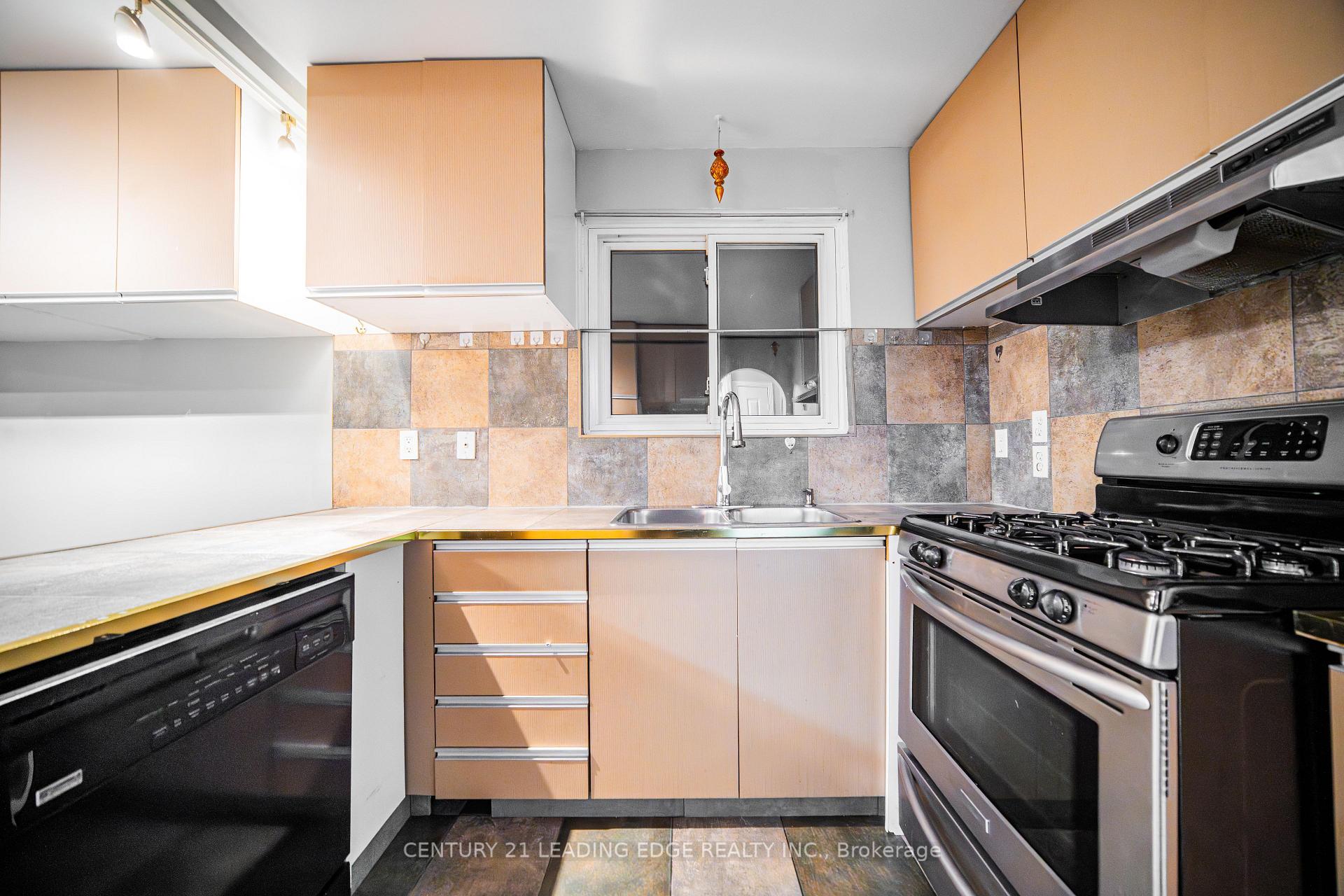 Photo 12 of 77 Snowball Crescent, Scarborough, Malvern — HOMEH