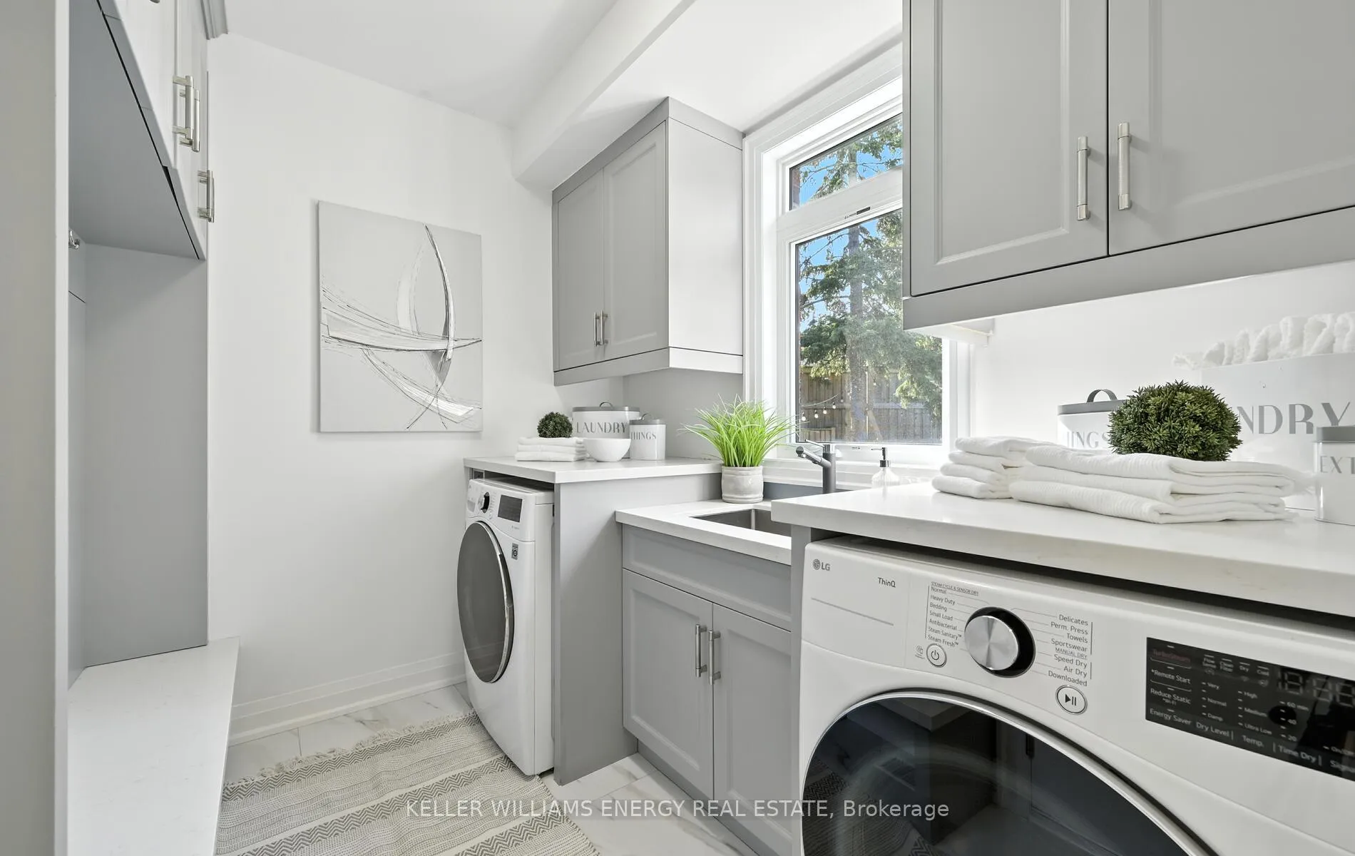 Photo 17 of 96 Kingsdale Drive, Oshawa, O'Neill — HOMEH