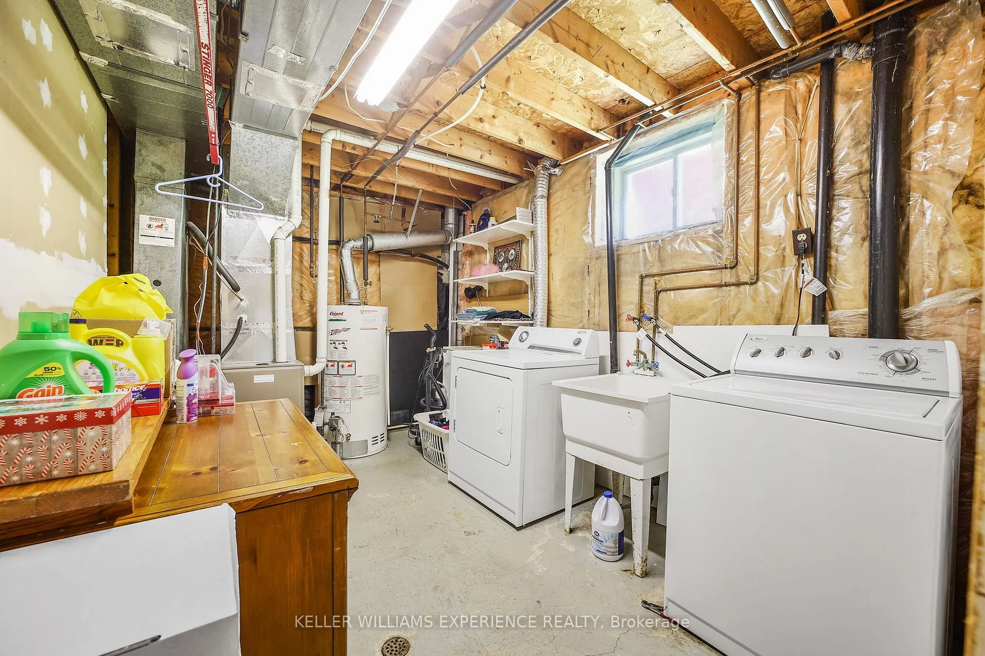 Photo 34 of 45 Garden Drive, Barrie, Allandale Heights — HOMEH