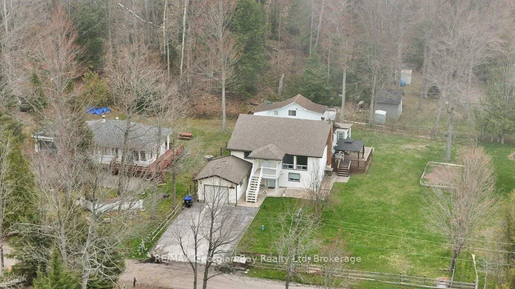 Photo 4 of 67 Roc Road, Tiny, Rural Tiny — HOMEH