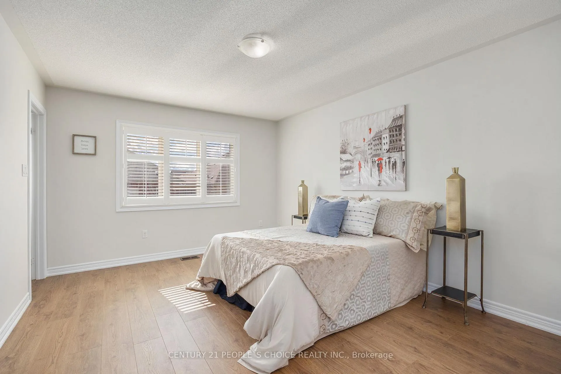 Photo 21 of 32 Frenchpark Circle, Brampton, Credit Valley — HOMEH