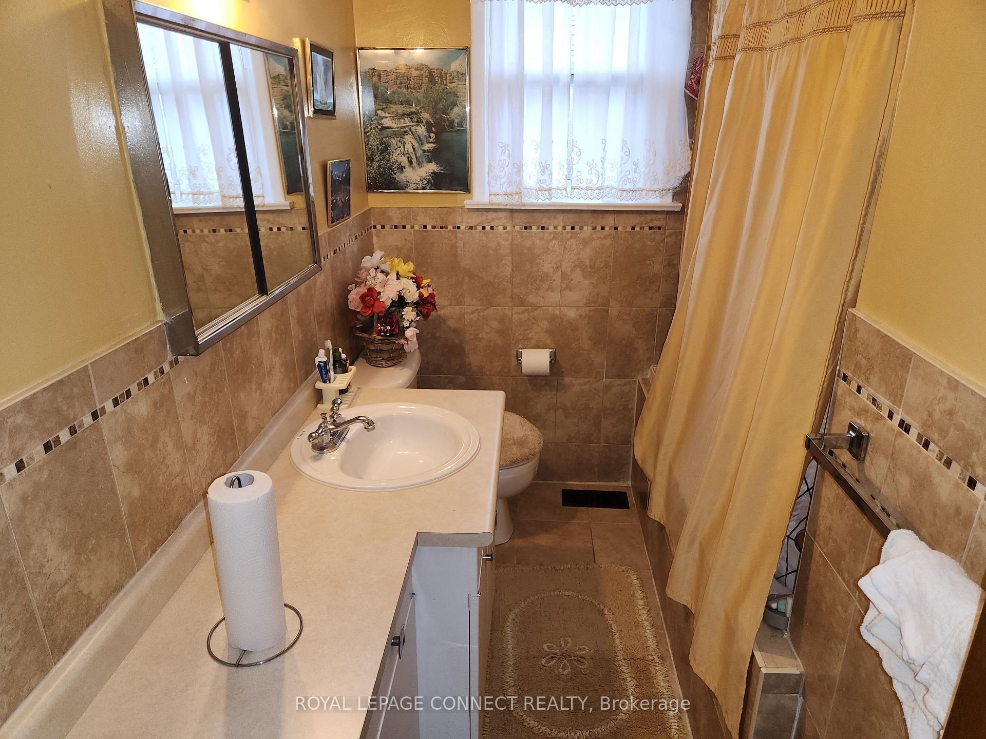 Photo 12 of 1440 Danforth Road, Scarborough, Bendale — HOMEH