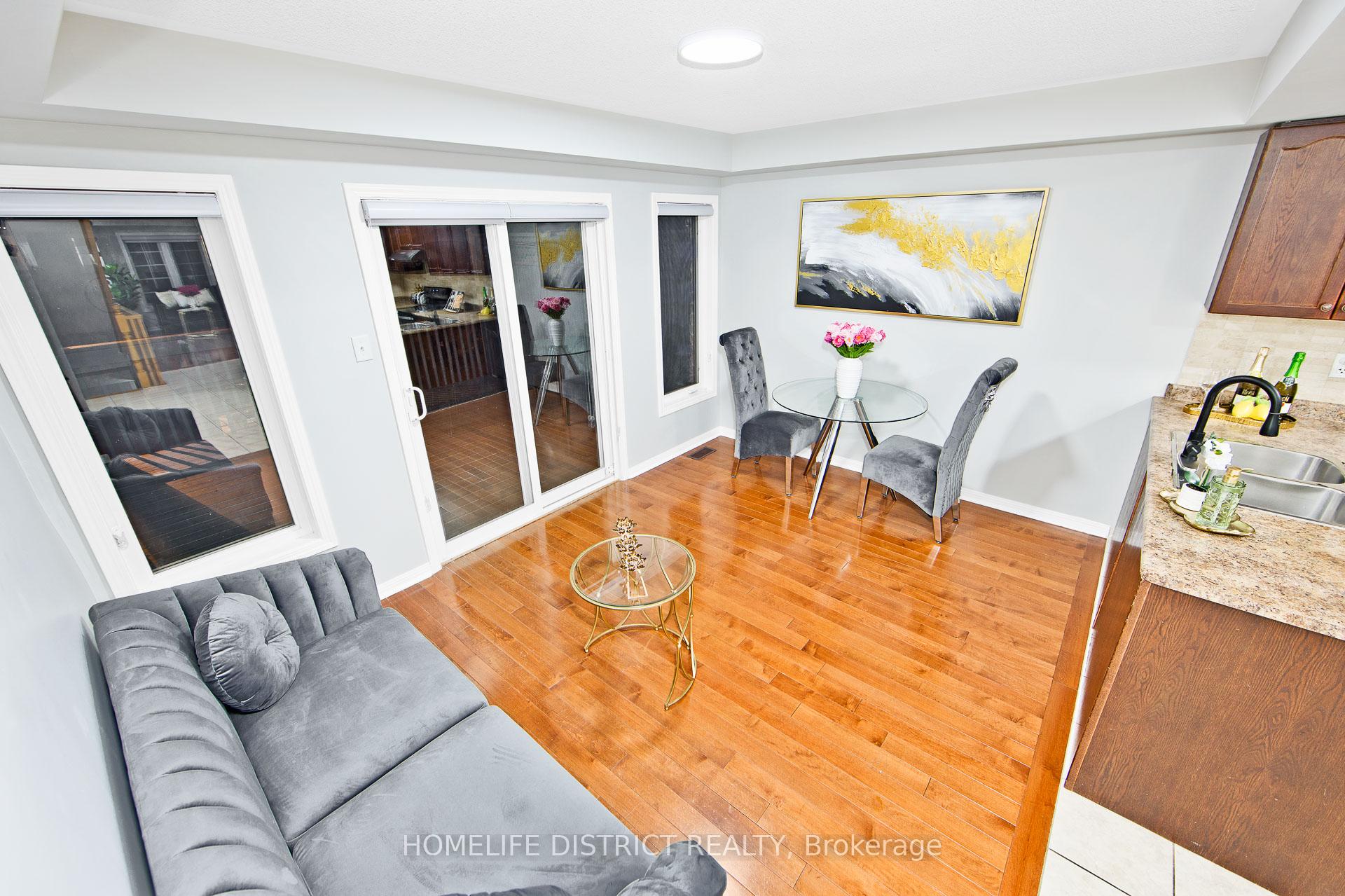 Photo 6 of 77 Coyote Crescent, Scarborough, Rouge — HOMEH