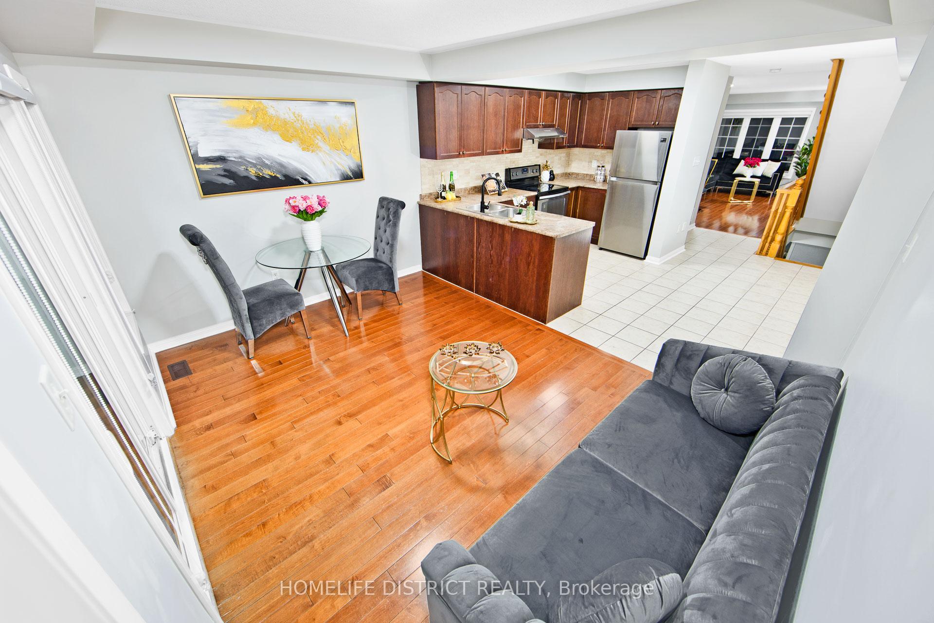 Photo 9 of 77 Coyote Crescent, Scarborough, Rouge — HOMEH
