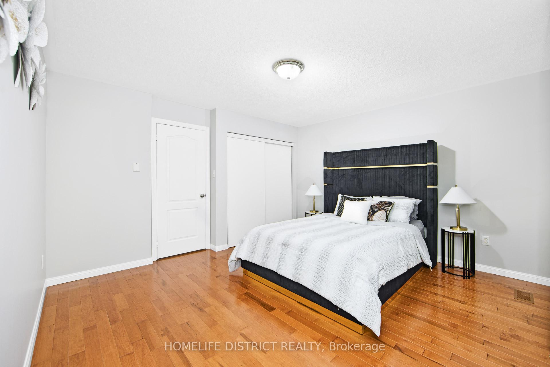 Photo 16 of 77 Coyote Crescent, Scarborough, Rouge — HOMEH