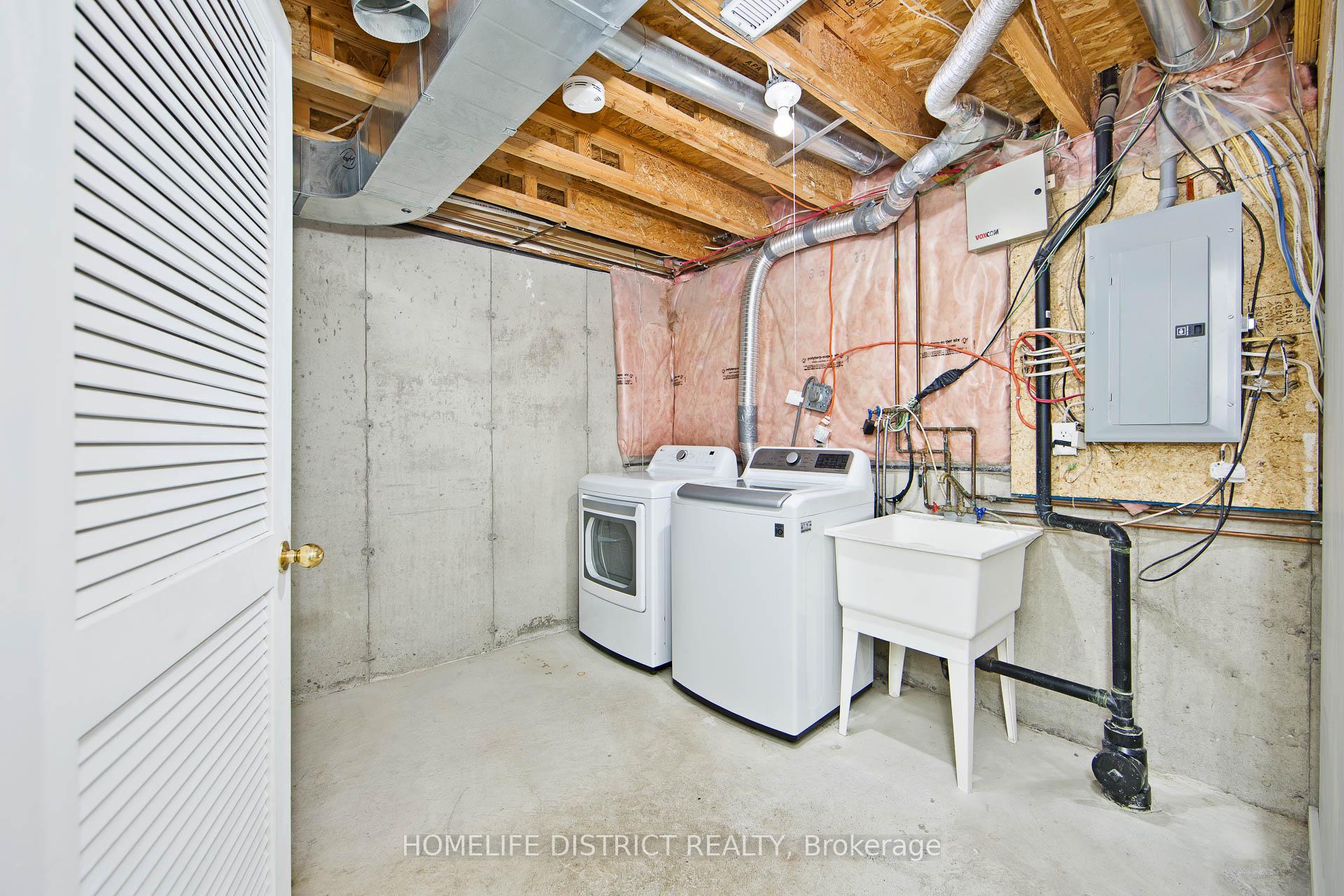 Photo 23 of 77 Coyote Crescent, Scarborough, Rouge — HOMEH