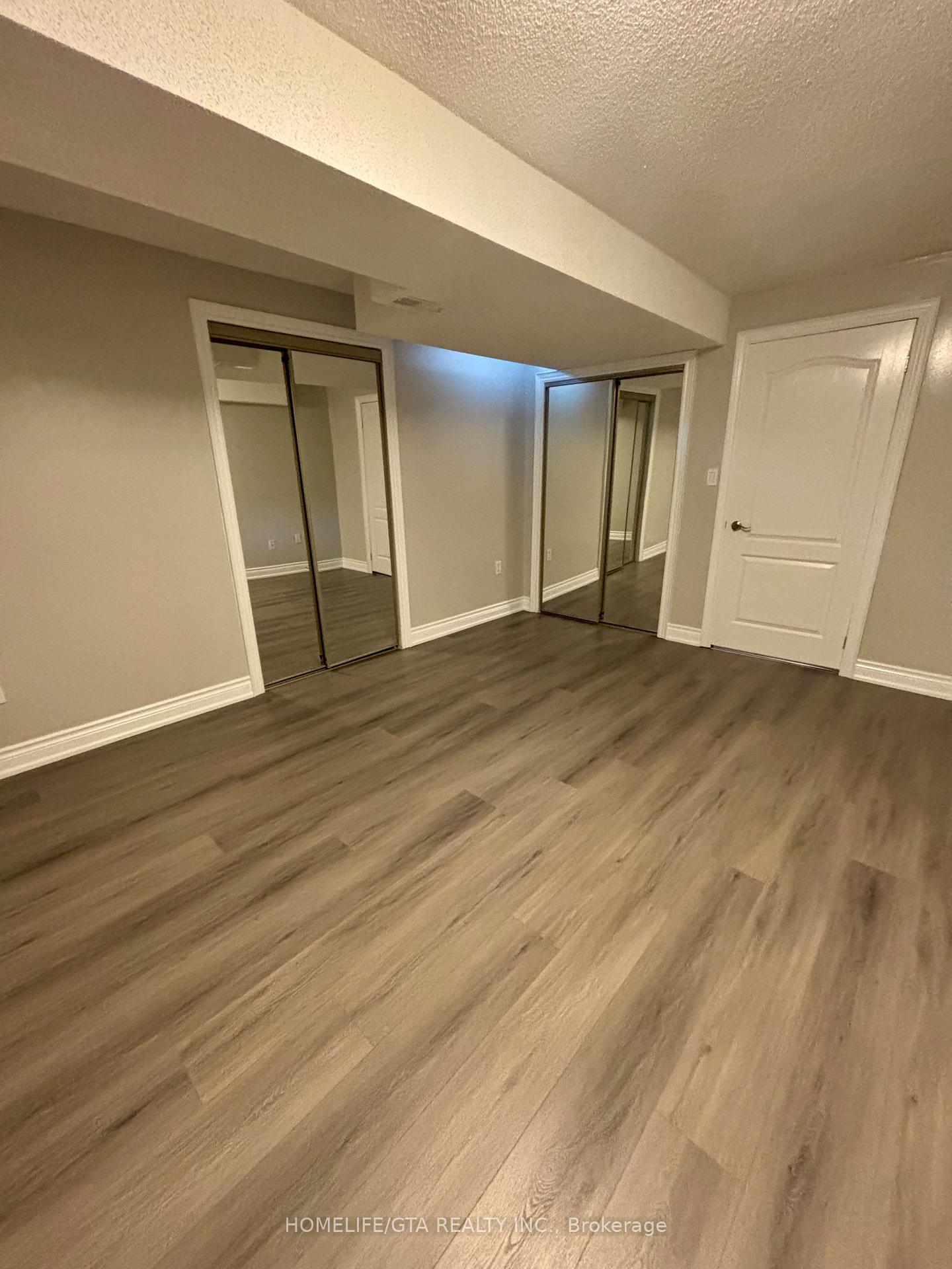 Photo 3 of 40 Bobolink Avenue, Scarborough, Rouge — HOMEH