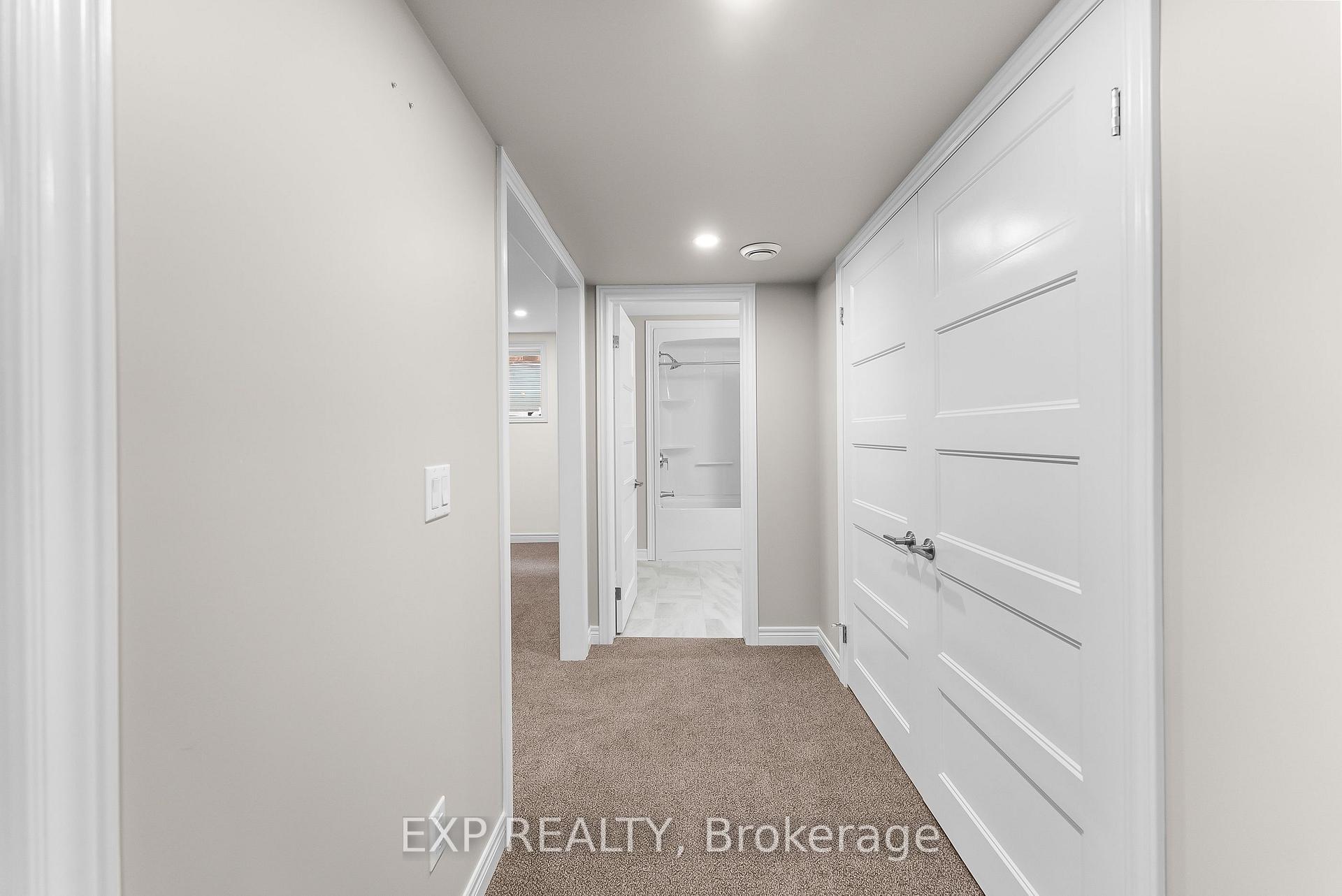 Photo 34 of 6 Eastman Gateway, Thorold, Hurricane/Merrittville — HOMEH