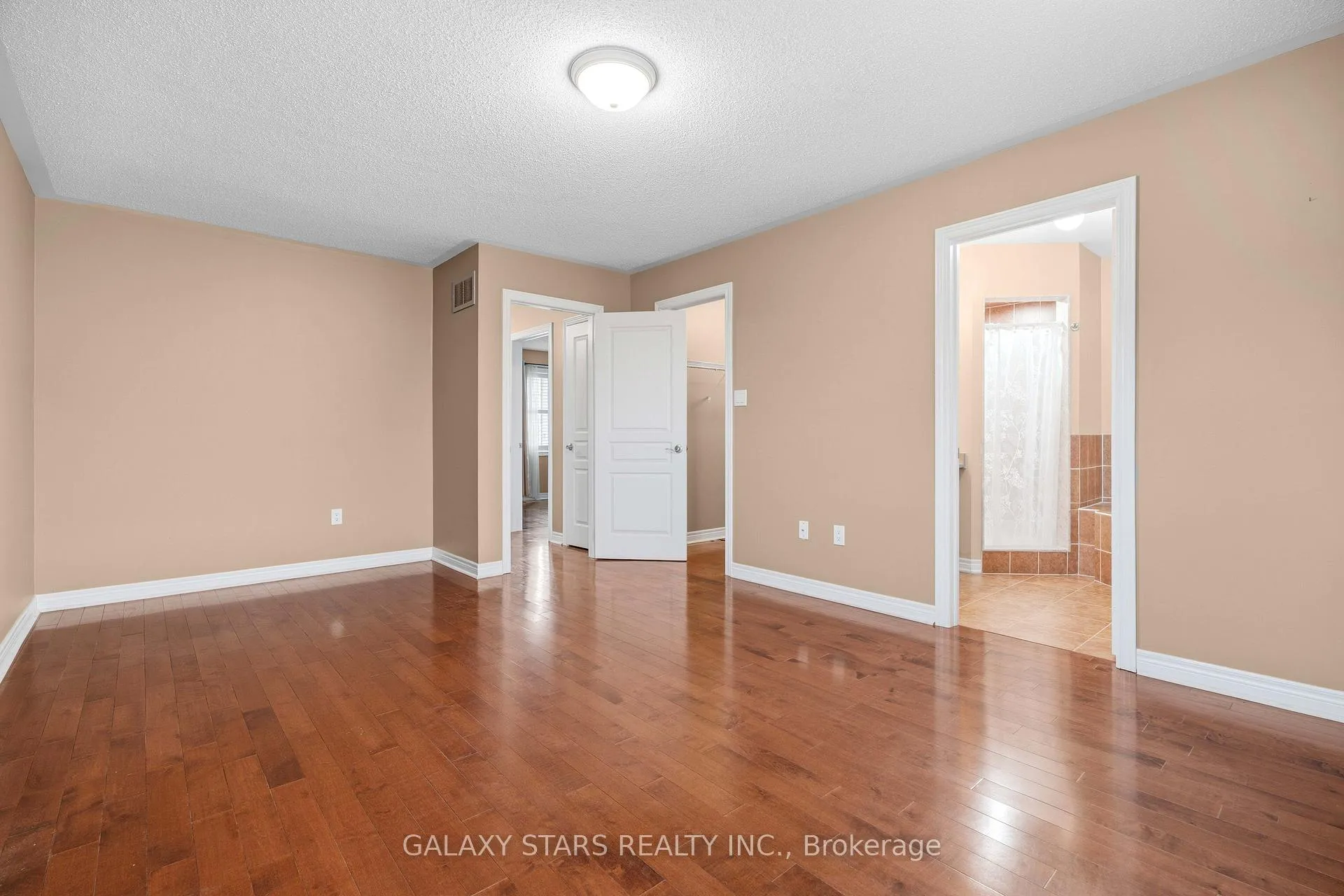 Photo 20 of 31 Radmore Place, Markham, Box Grove — HOMEH
